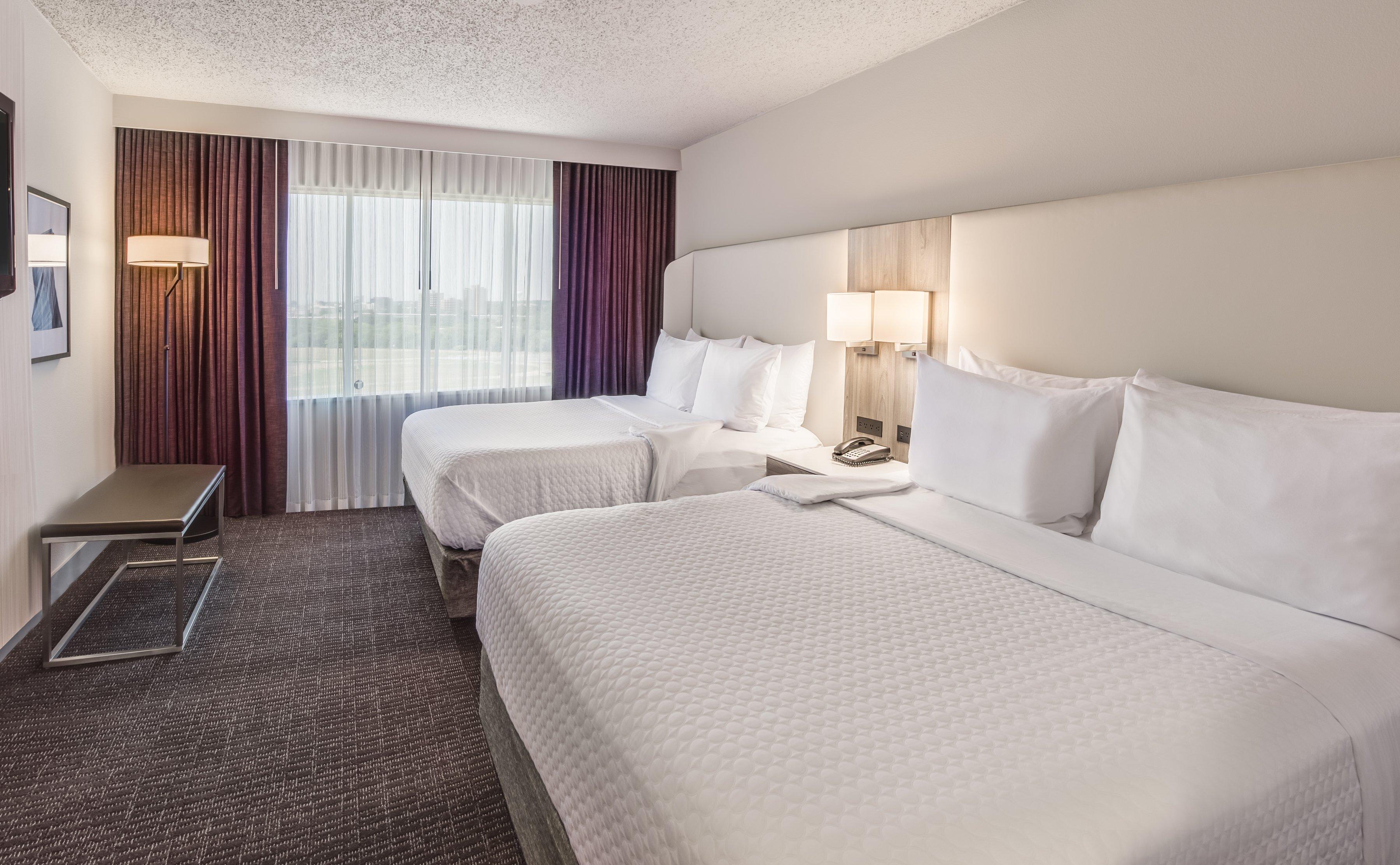 Crowne Plaza Suites Arlington By Ihg Exterior photo
